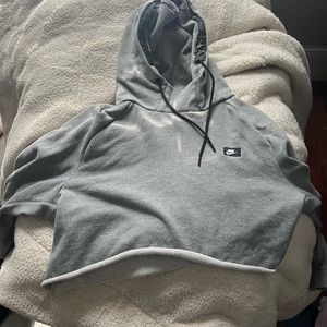 Nike cropped sweatshirt
